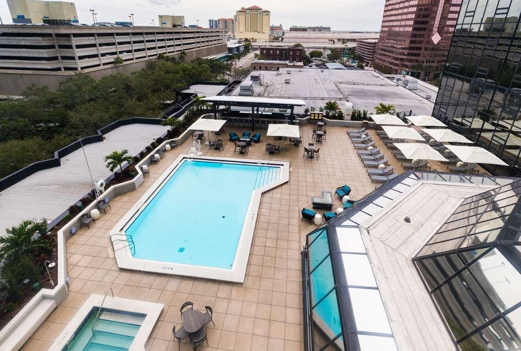 Hilton Downtown Hotel 4*
